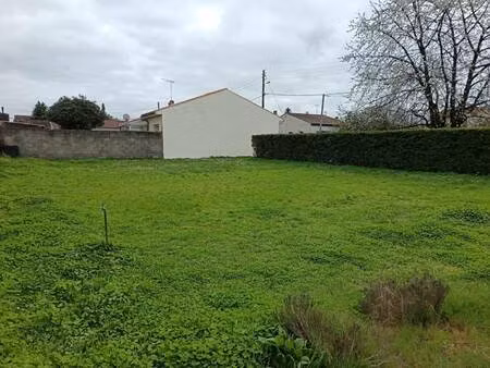 terrain constructible à vendre
