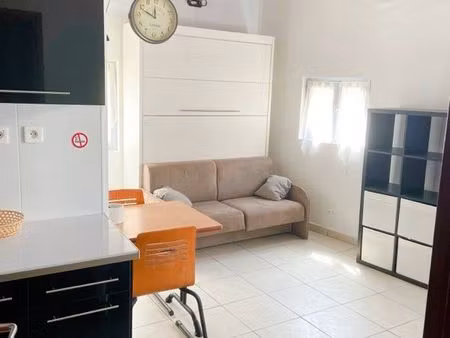 loue studio meublé jusque aout2026