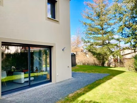 à vendre - maison neuve sur brindas à 400m du centre