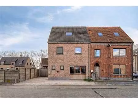 maison familiale à denterge  prête à être emménagée et écono