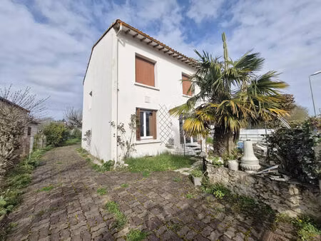 vente maison 5 pièces 95 m² meschers-sur-gironde (17132)