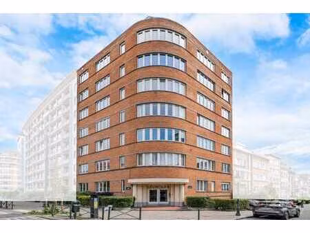 bel appartement lumineux avec cave et chambre de bonne