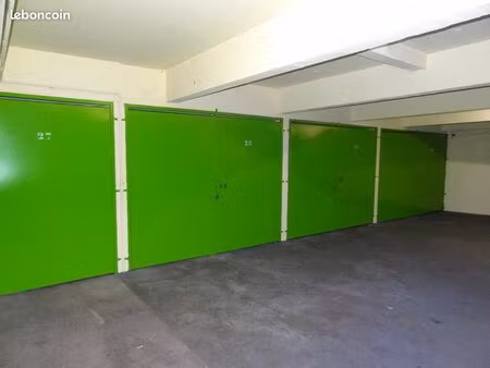 location box paris 75020