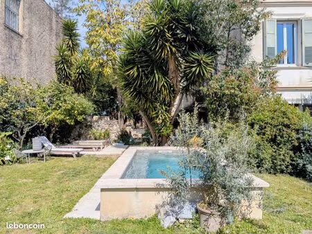 appartement de charme - maison de ville - grasse centre-ville – jardin et piscine privativ