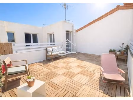 bien rare au coeur d'agde  studio de 36m² avec sa superbe terrasse tropézienne