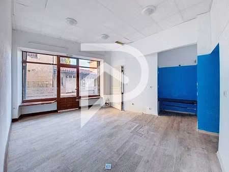 local commercial - centre-ville castres 23 m²