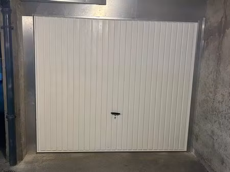 grande place individuelle : box _ magnifique