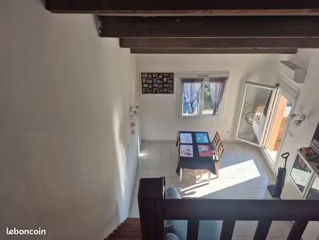 haut de villa 65m2 + 2 places de parking