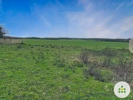 terrain constructible viabilisé à vendre