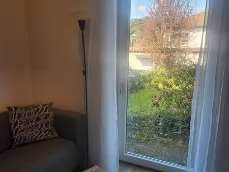 studio meublé climatisé avec jardin