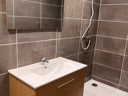 t2 à la campagne  cadre calme et verdoyant