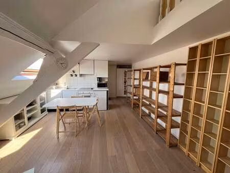 charmant studio meublé avec mezzanine – ixelles