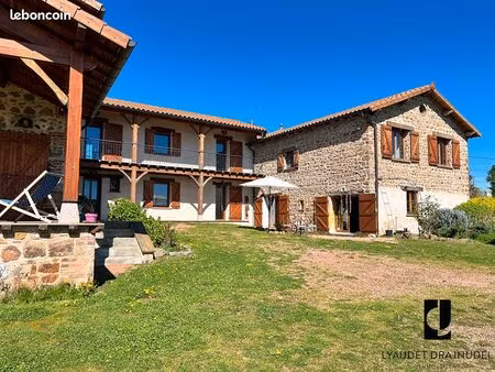 propriété 9 pièces 340 m²