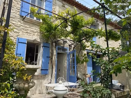 mas provençal à rénover