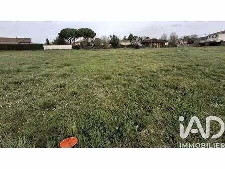 terrain constructible viabilisé à vendre