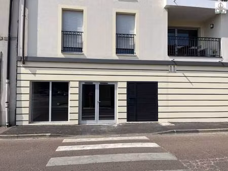 local d'activités à louer