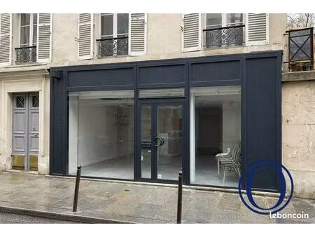 local 90 m² paris