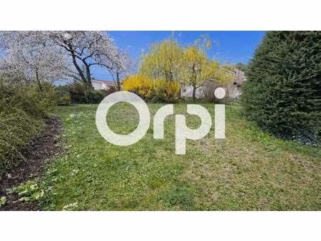 terrain constructible viabilisé à vendre