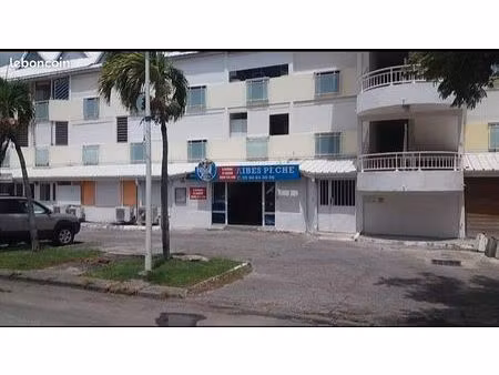 local commercial - marina saint-francois