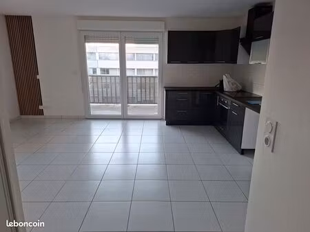 location appartement 65 m2