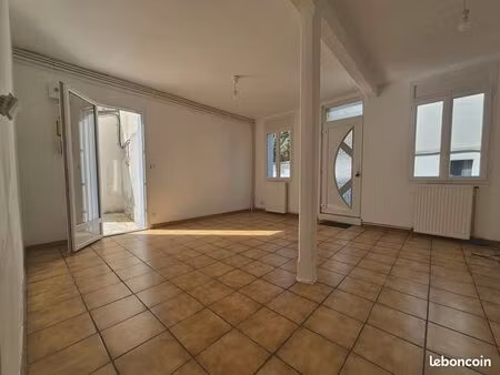 maison 5 pièces 106 m²