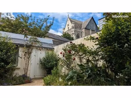 charmant t2 sur cour