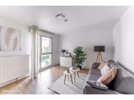 studio 1 pièce 19 m²
