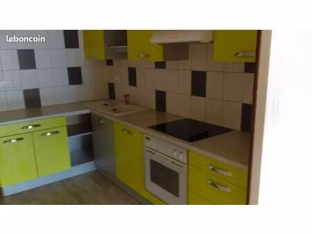 location appartement centre ville laguiole