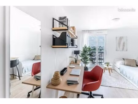 studio 1 pièce 18 m²