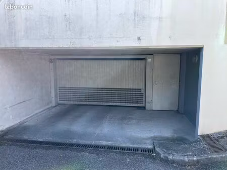 garage double de 27 mètres carrés