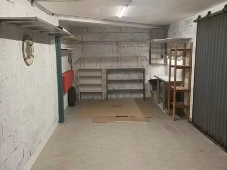 garage minimes 17 m2 sécurisé et électrifié