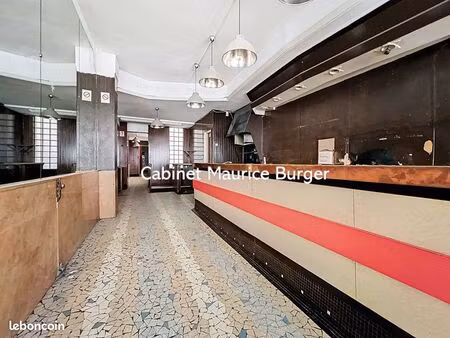 local commercial 126 m² paris