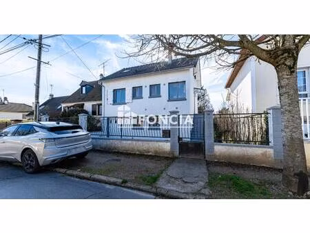 à vendre maison familiale 3 chambres (poss. 4e)