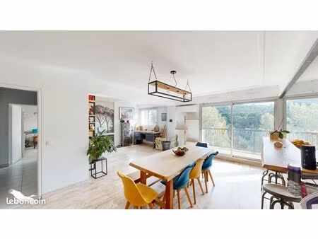 duplex 4 pièces 128 m²