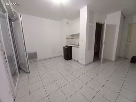 studio non meublé