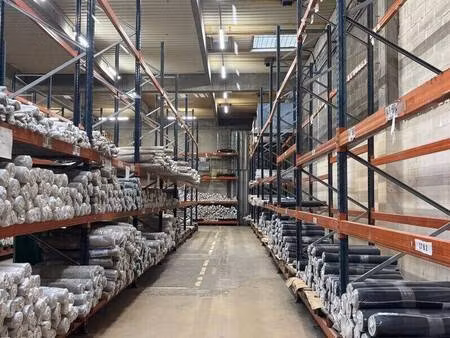 local d'activités à vendre