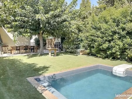 villa 5 chambres+garage  calme garantie  lycée  collège et école primaire à 2 pas