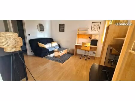 studio 28m2 centre pau