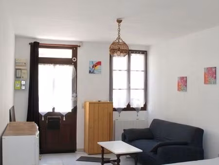 sens t1 meublé rez de chaussée proche centre ville