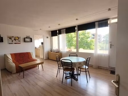 appartement f2 meublé  beau  grand et lumineux  à louer à villeneuve d'ascq proche commerc