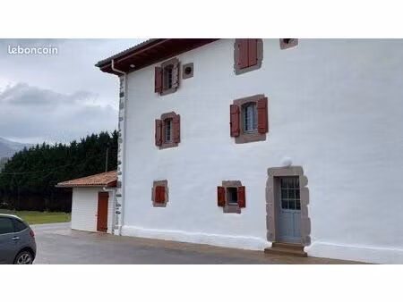 à louer – appartement t3 duplex de 65 m² à louhossoa