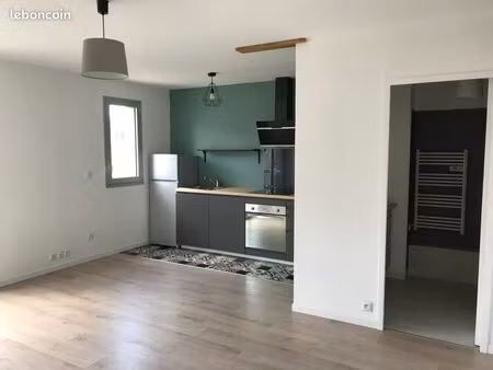 appartement 40 m2 centre bourges -garage