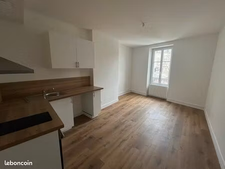 t2 36m2 centre ville de bourges