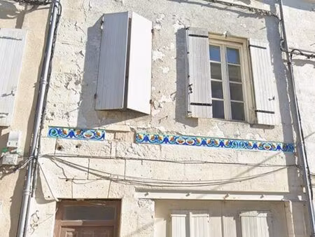 immeuble 224 m² saintes