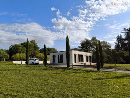 pavillon 93 m² yvrac-et-malleyrand