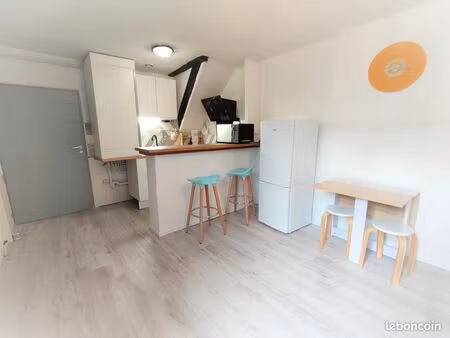 charmant 2 pièces lumineux de 40 m² dans vesoul historique 510 ttc