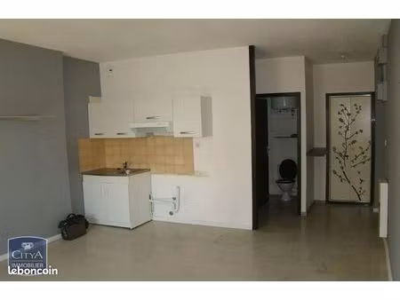 appartement 1 pièce 30 m²
