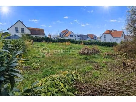 terrain constructible viabilisé à vendre