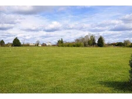 terrain constructible viabilisé à vendre