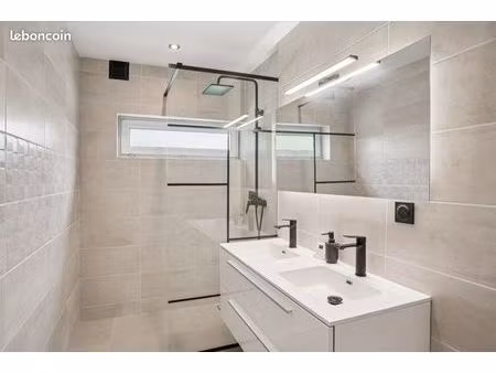 t4 haut standing ecully centre